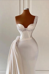 Charming Ivory One Shoulder Sleeveless Sweetheart A-line Bridal Dress With Beads