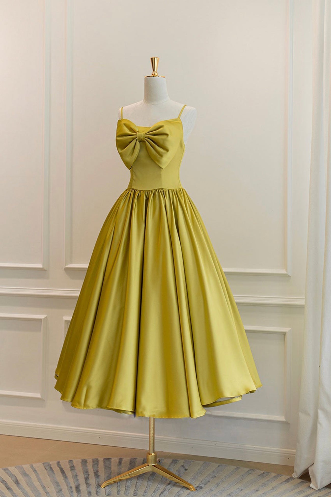 Sparklie Dress, Yellow Satin Short Prom Dresses, Cute A-Line Bow Homecoming Dresses