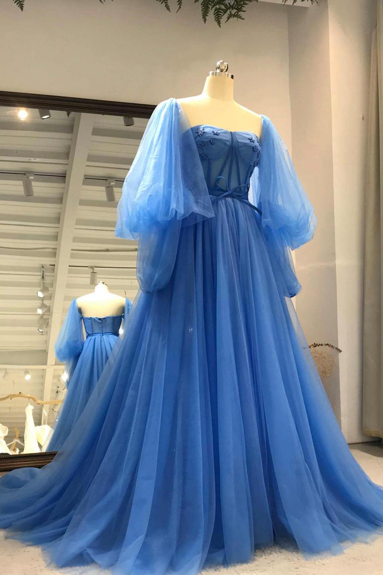 Formal Dress Boutiques Near Me, Blue Tulle Long Prom Dresses, A-Line Long Sleeve Evening Dresses