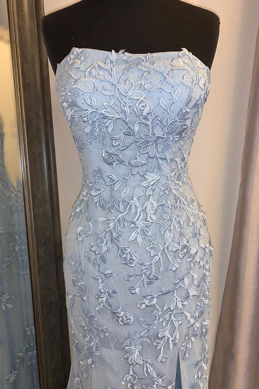 Homecomming Dresses Lace, Elegant Strapless Mermaid Sky Blue Long Lace Prom Dress with Slit