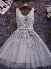 Prom Dresse 2030, Tulle Sash/Ribbon/Belt Applique Beading V Neck Lace Up Sleeveless Homecoming Dresses