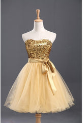Prom Dress Piece, Strapless Sweetheart Backless Light Yellow Sequins Bow Knot A Line Homecoming Dresses