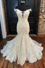 Wedding Dress Simpl, White Lace Off-the-Shoulder Mermaid Long Wedding Dress
