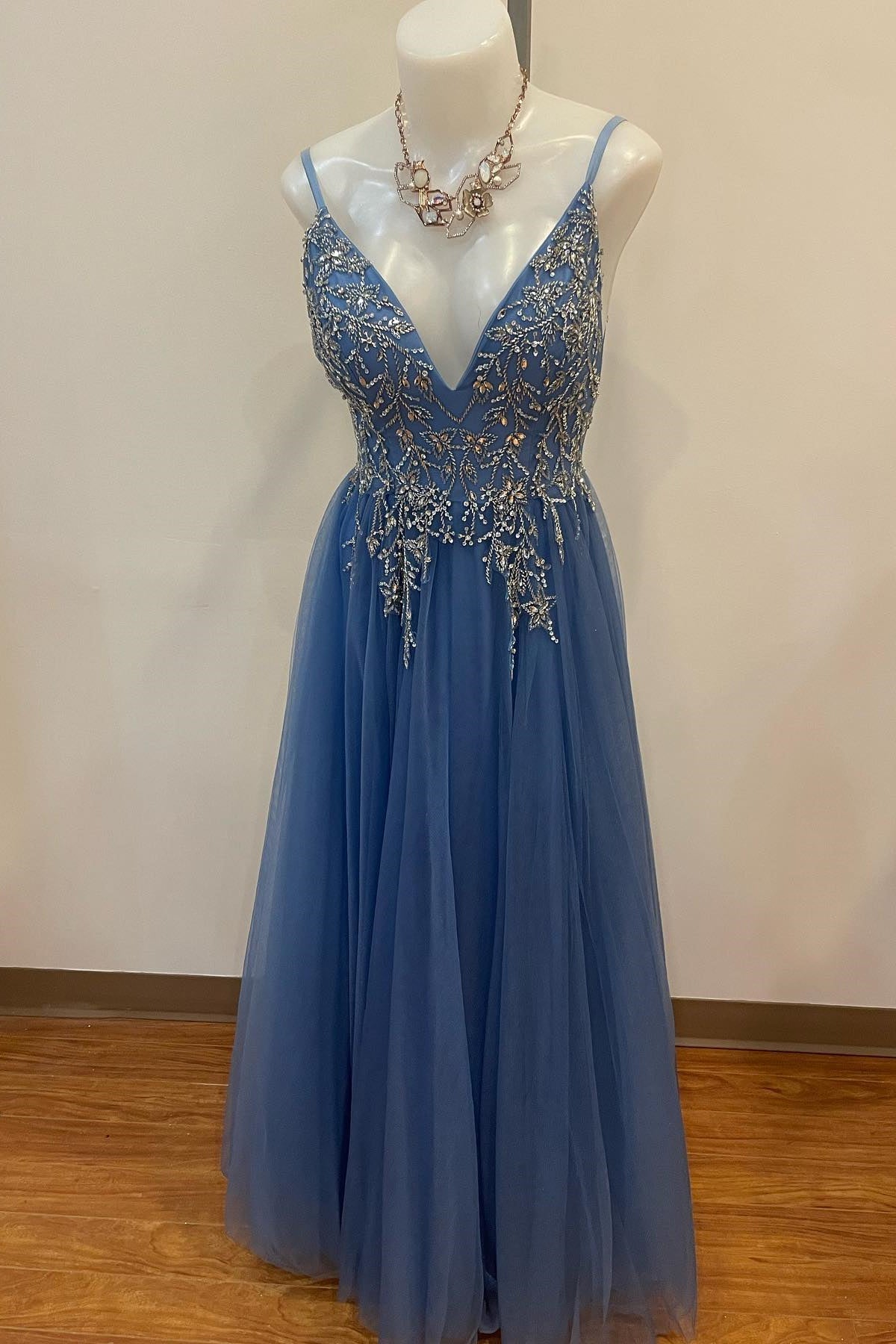 Party Dresses Shopping, Twilight V Neck Rhinestone-Embroidery Tulle Long Prom Dress
