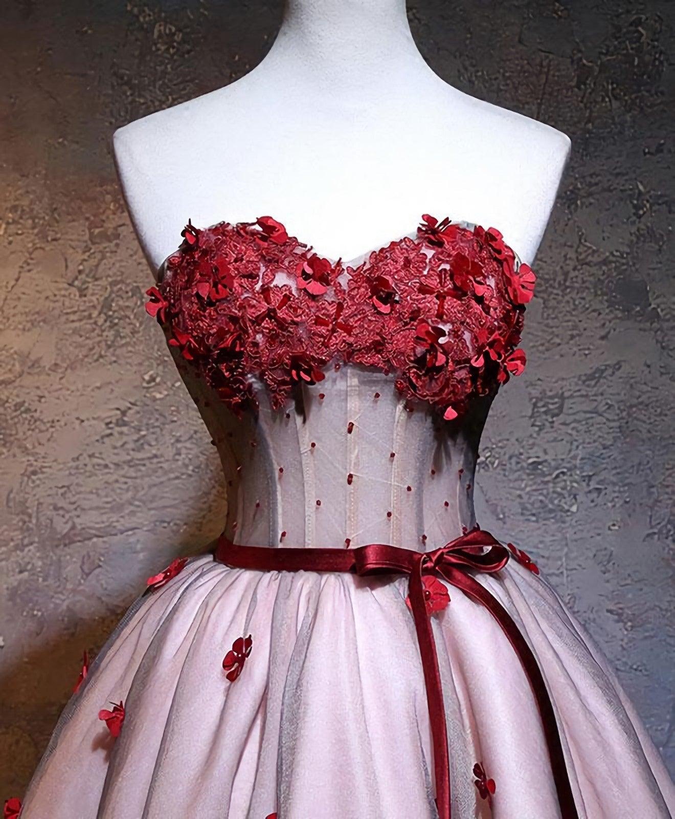 Rustic Wedding Dress, Red Sweetheart Neck Lace Short Prom Dress
