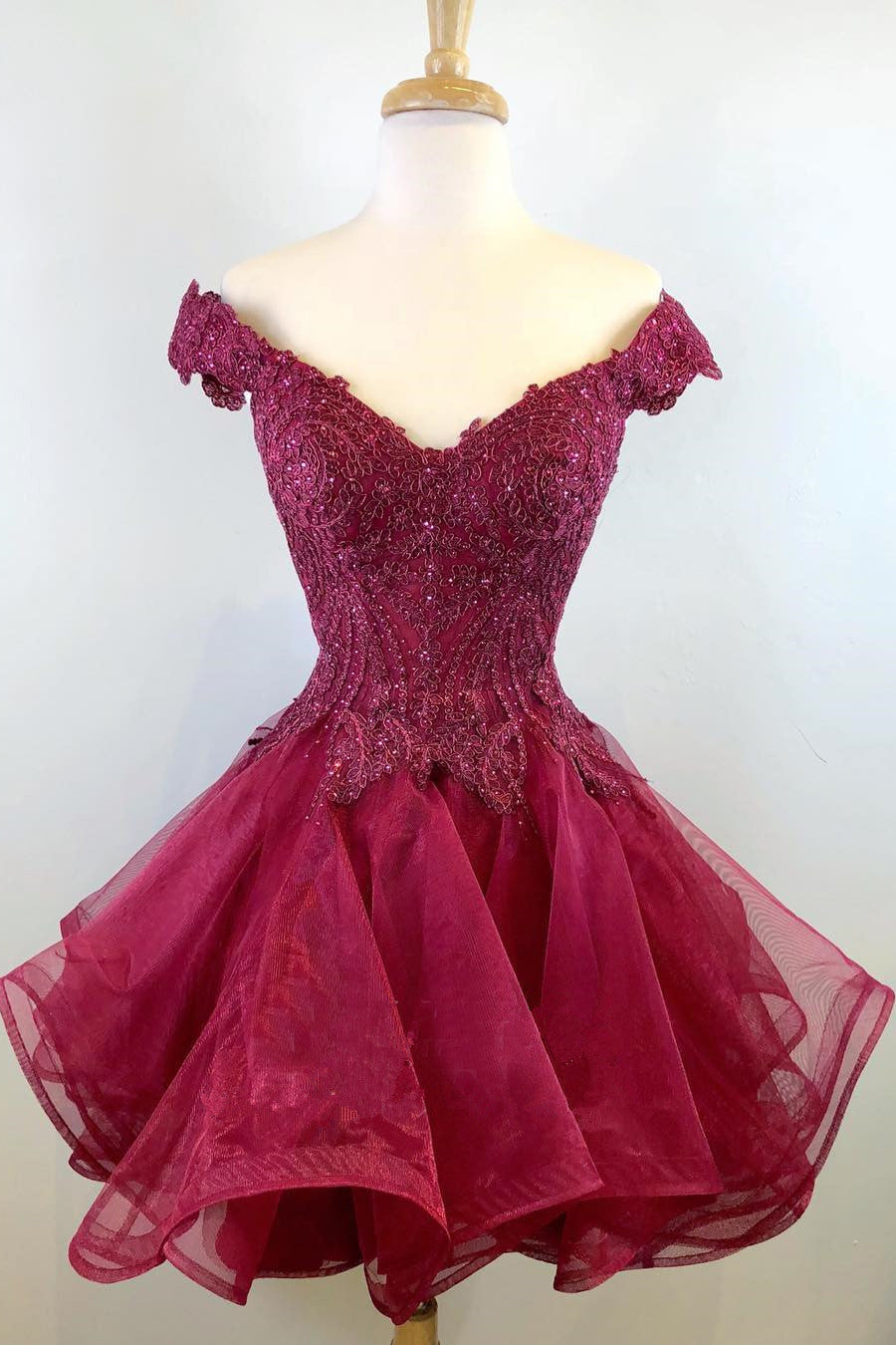 Prom Dresses Elegant, Princess Off the Shoulder Wine Red Short Homecoming Dress