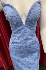 Prom Dress Blush, Periwinkle Appliques Plunge V Lace-Up Homecoming Dress