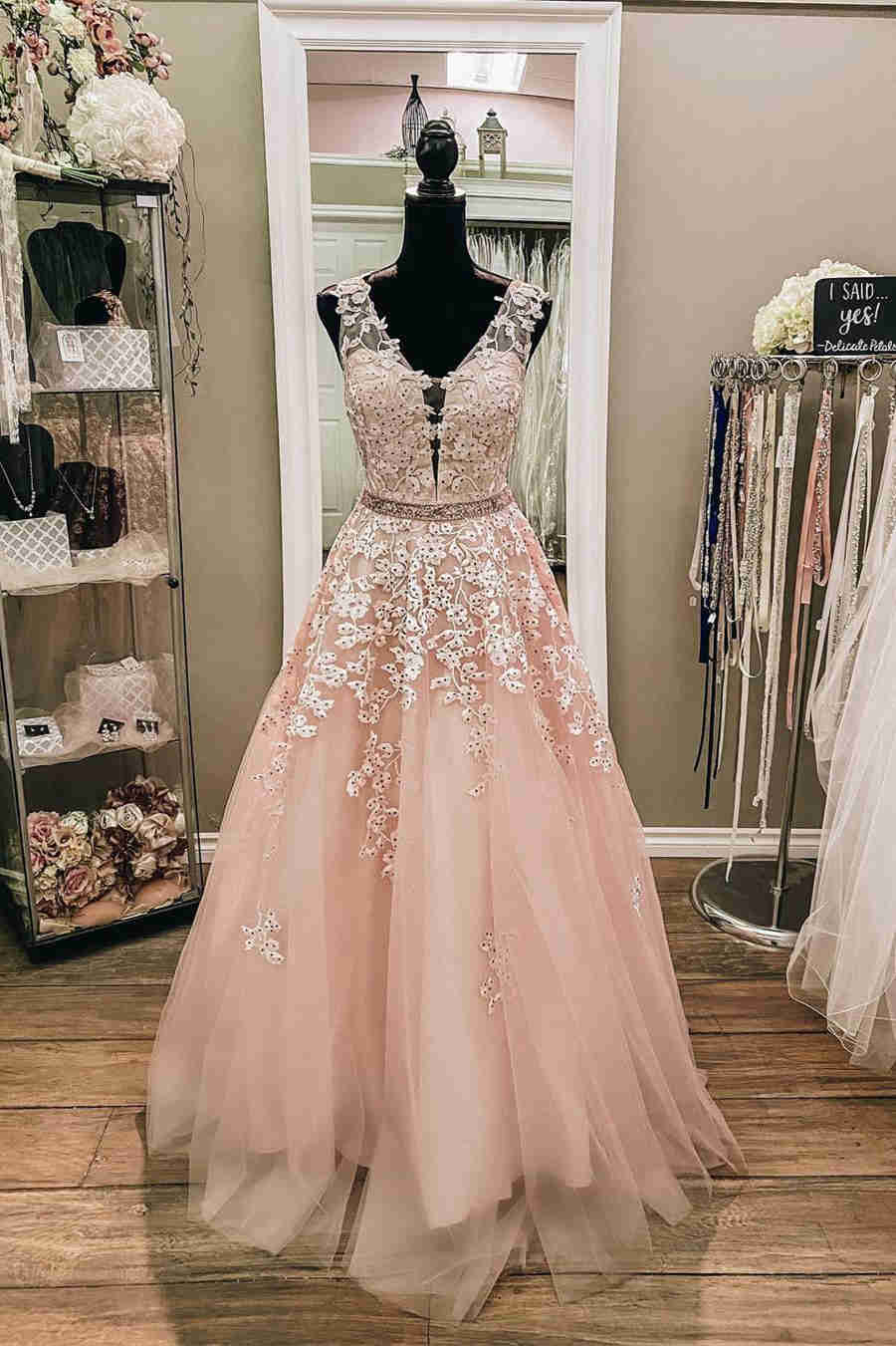 Pretty Prom Dress, V-Neck Sleeveless Pink Prom Dress with Embroidery