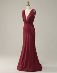 Party Dresses For Ladies 2035, Burgundy Mermaid V-Neck Long Glitter Prom Dress With Pleating