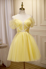 Prom Dresses 2028 Red, Cute Yellow Spaghetti Straps Off The Shoulder Tulle Short Homecoming Dresses