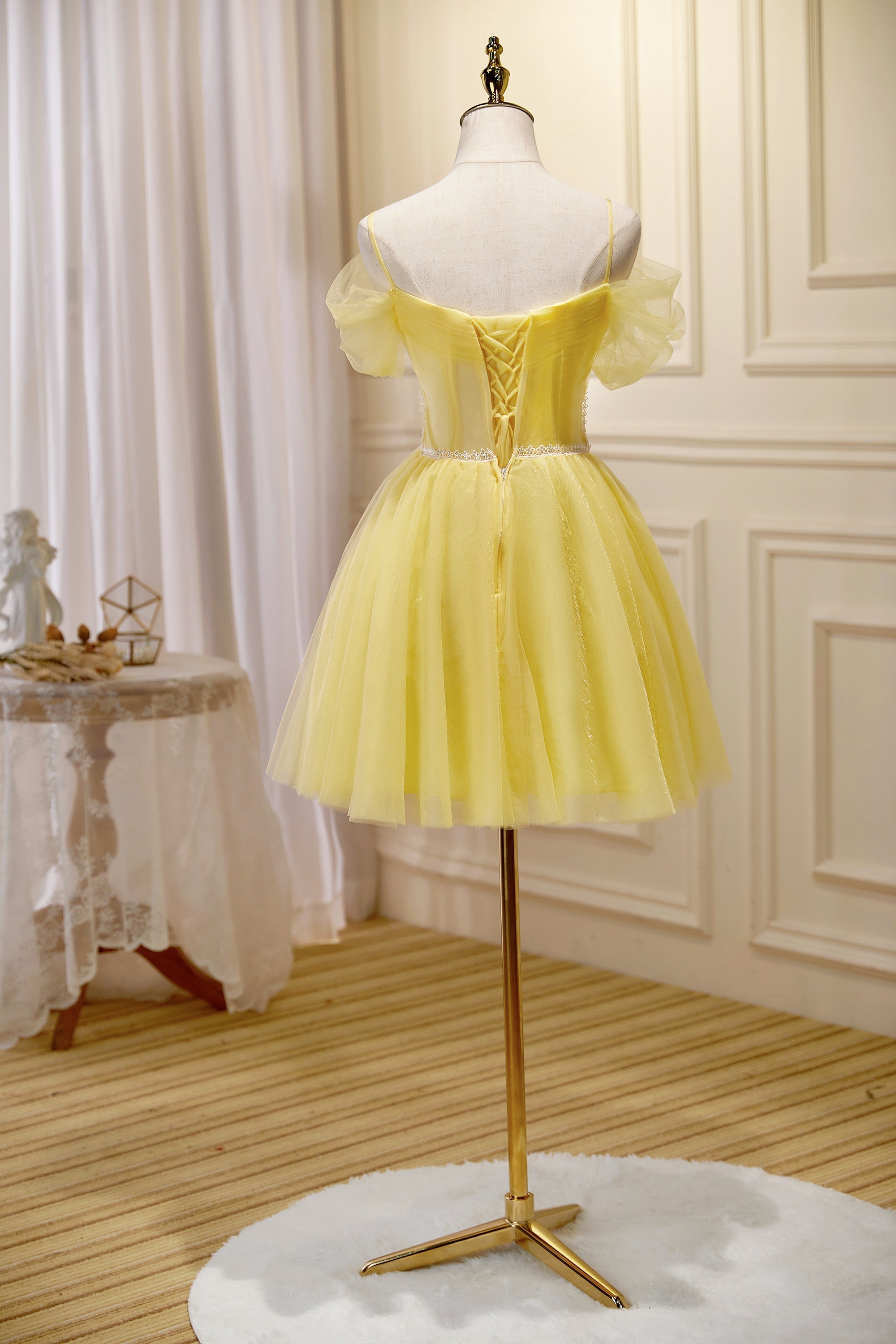 Prom Dresses Tight Fitting, Cute Yellow Spaghetti Straps Off The Shoulder Tulle Short Homecoming Dresses