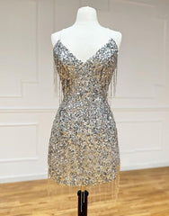 Bridesmaid Dresses Vintage, Silver V-Neck Glitter Sequin Homecoming Dress With Tassel