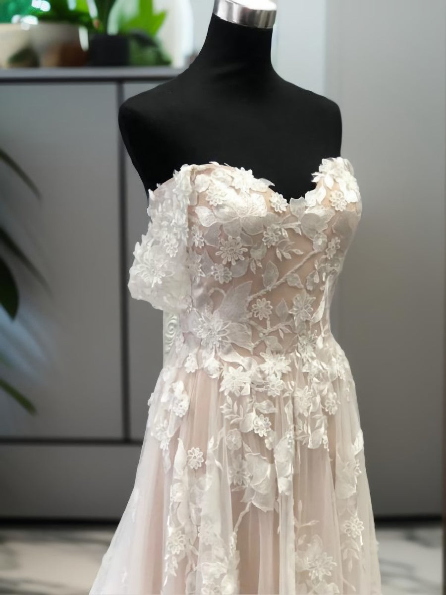 Wedding Dresse Vintage Lace, A-line Off-the-Shoulder Appliques Lace Court Train Tulle Wedding Dress