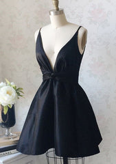 Homecoming Dress, A-line Plunge V Back Black Taffeta Short Mini Homecoming Dress
