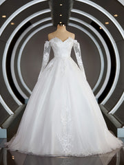 Wedding Dress Diet, A-Line/Princess Off-the-Shoulder Sweep Train Tulle Wedding Dresses with Appliques Lace