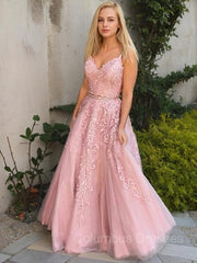 Formal Dresses Long Elegant, A-Line/Princess V-neck Floor-Length Tulle Evening Dresses With Appliques Lace