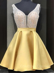 Fashion Dress, A-Line/Princess V-neck Short/Mini Satin Homecoming Dresses With Beading
