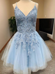 Formal Dresses Simple, A-Line/Princess V-neck Short/Mini Tulle Homecoming Dresses With Appliques Lace