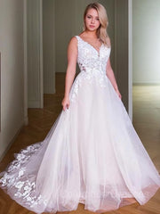 Wedding Dress Couture, A-Line/Princess V-neck Sweep Train Lace Wedding Dresses With Appliques Lace