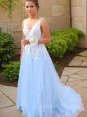 Prom Look, A-Line/Princess V-neck Sweep Train Tulle Prom Dresses With Appliques Lace