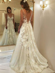 Wedding Dress With Corset, A-Line/Princess V-neck Sweep Train Tulle Wedding Dresses With Appliques Lace