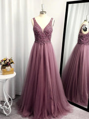 Green Prom Dress, A-line V-neck Appliques Lace Floor-Length Tulle Dress