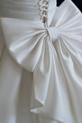 Wedsing Dress Simple, A-Line V-Neck Satin Wedding Dress, White Short Sleeve Bridal Gown with Bow