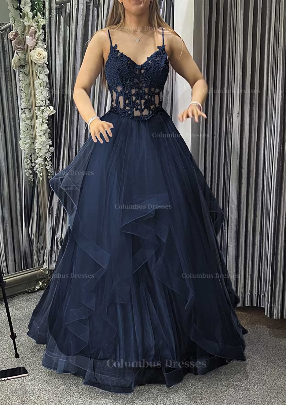 Party Dress Short Tight, A-line V Neck Sleeveless Long/Floor-Length Tulle Charmeuse Prom Dress With Appliqued Lace