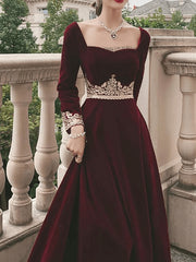 Party Dress With Sleeves, A-Line Vintage Formal Velvet Evening Dress with Appliques,Long Sleeve Dinner Dresses