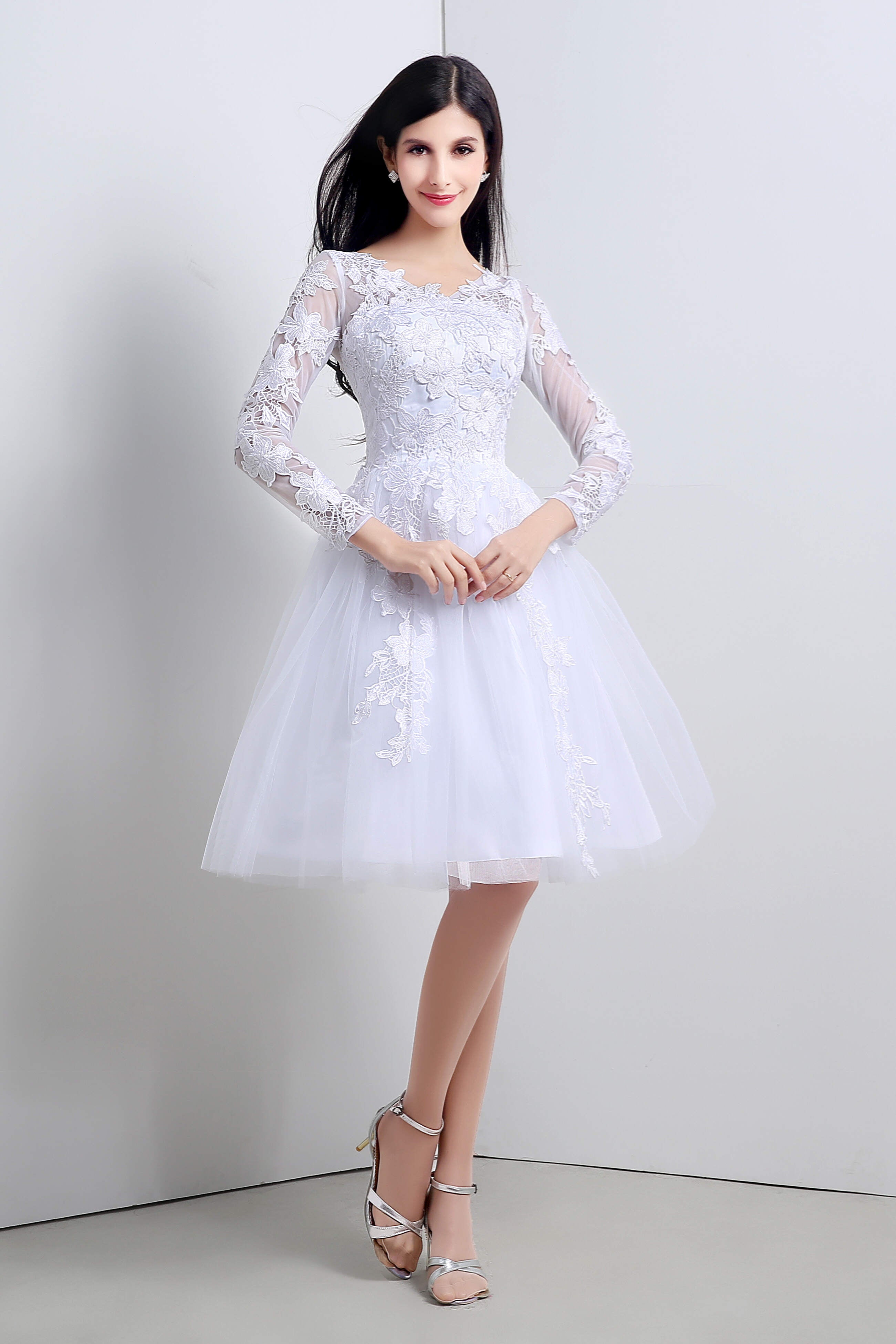 Formal Dress With Sleeve, A-Line White Tulle Appliques Long Sleeve Homecoming Dresses
