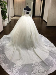 Wedding Dress Strapless, Ball Gown Off-the-Shoulder Cathedral Train Tulle Wedding Dresses With Appliques Lace
