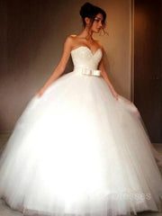 Wedding Dresses With Lace, Ball Gown Sweetheart Floor-Length Tulle Wedding Dresses With Bow