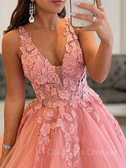 Prom Dress Off The Shoulder, Ball Gown V-neck Floor-Length Tulle Prom Dresses With Appliques Lace