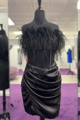 Prom Dress With Sleeve, Black Strapless Satin Sheath Pleated Homecoming Dress with Feathers