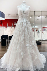 Wedding Dresses Sleeves Lace, Beautiful Long A-line Tulle Lace V Neck Open Back Wedding Dresses