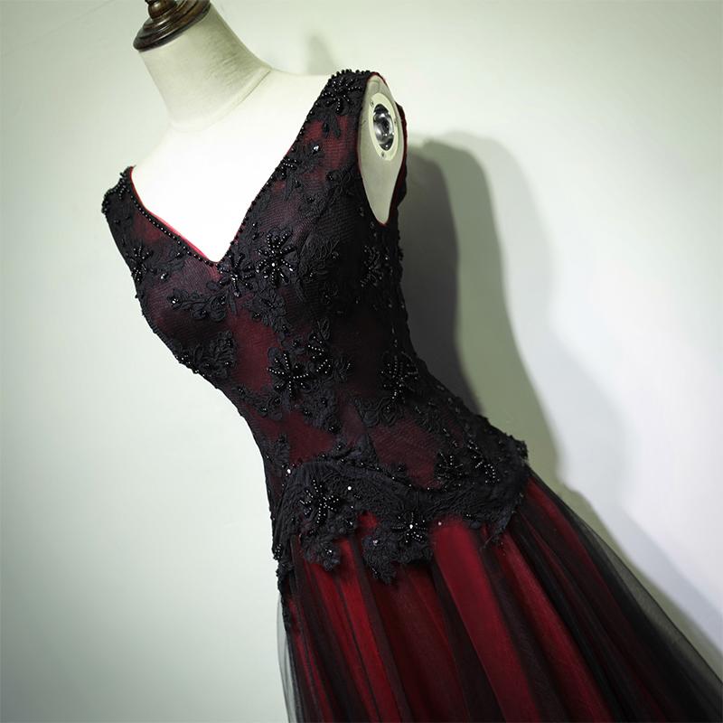 Bridesmaid Dresses For Girls, Black and Red Tulle V-neckline Beaded Lace Long Party Dress,A-line Formal Evening Dresses