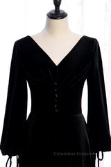 Evening Dresses Floral, Black Mermaid V Neck Long Sleeves Lace-Up Velvet Maxi Formal Dress