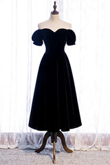 Evening Dress Cheap, Black Off-the-Shoulder Puff Sleeves Sweetheart Velvet Midi Formal Dress