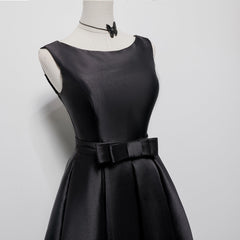 Bridesmaid Dresses Designers, Black Satin Knee Length Round Neckline Party Dress, Black Short Prom Dress