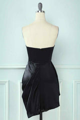 Party Dress Renswoude, Black Sheath Strapless Sweetheart Pleated Leather Mini Homecoming Dress