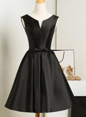 Prom Dress Two Pieces, Black Short V-neckline Knee Length Party Dress, Black Homecoming Dress Prom Dress