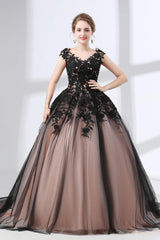 Formal Dresses 2043, Black Sweetheart Applique Lace See Through Prom Dresses