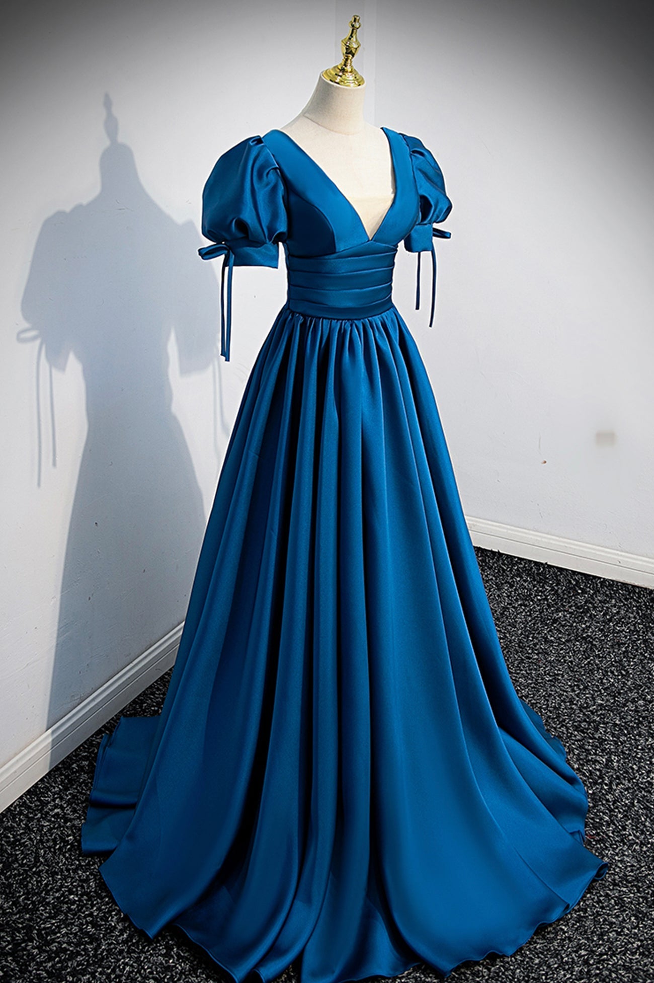 Evening Dresses, Blue V-Neck Satin Long Prom Dress, A-Line Short Sleeve Evening Dress