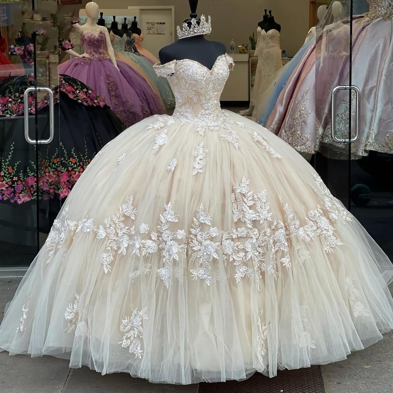 Prom Dresses Silk, Long Champagne Lace Appliques Quinceanera Dress, For 15 Year Ball Gowns Off The Shoulder Ball Gown Debutante Gowns Dresses, Prom Dress