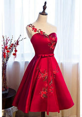 Prom Dresses Dresses, Burgundy Satin Homecoming Dresses, With Applique