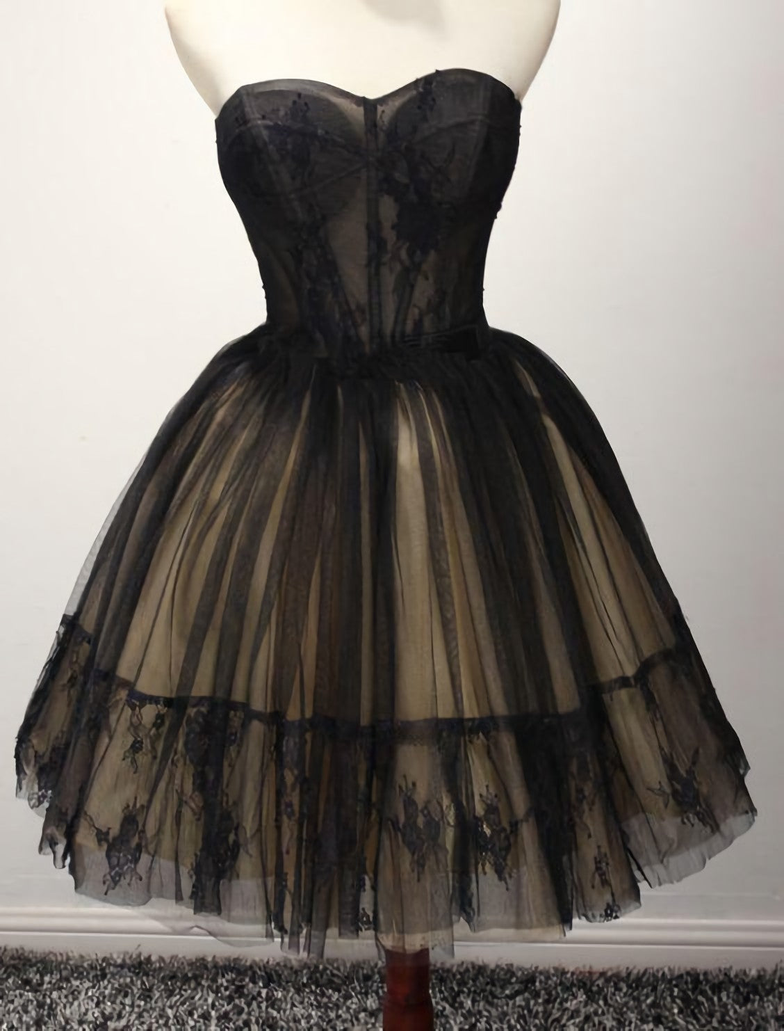 Prom Dresses 2023, Cute Tulle Short Black Ball Gown Sweetheart Dresses, Homecoming Gown