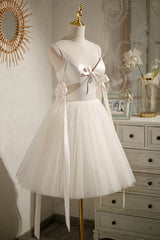 Beauty Dress, Champagne V-Neck Tulle Short Prom Dress, Spaghetti Straps Party Dress with Bow