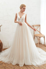 Wedding Dress Vintage Lace, Champange Princess V-neck Lace Tulle Soft Pleats Wedding Dresses with Appliques