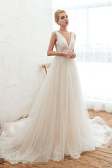 Wedding Dresse Vintage Lace, Champange Princess V-neck Lace Tulle Soft Pleats Wedding Dresses with Appliques