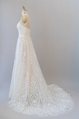 Wedding Dress Inspo, Chic Long A-line Sweetheart Spaghetti Strap Appliques Tulle Wedding Dress